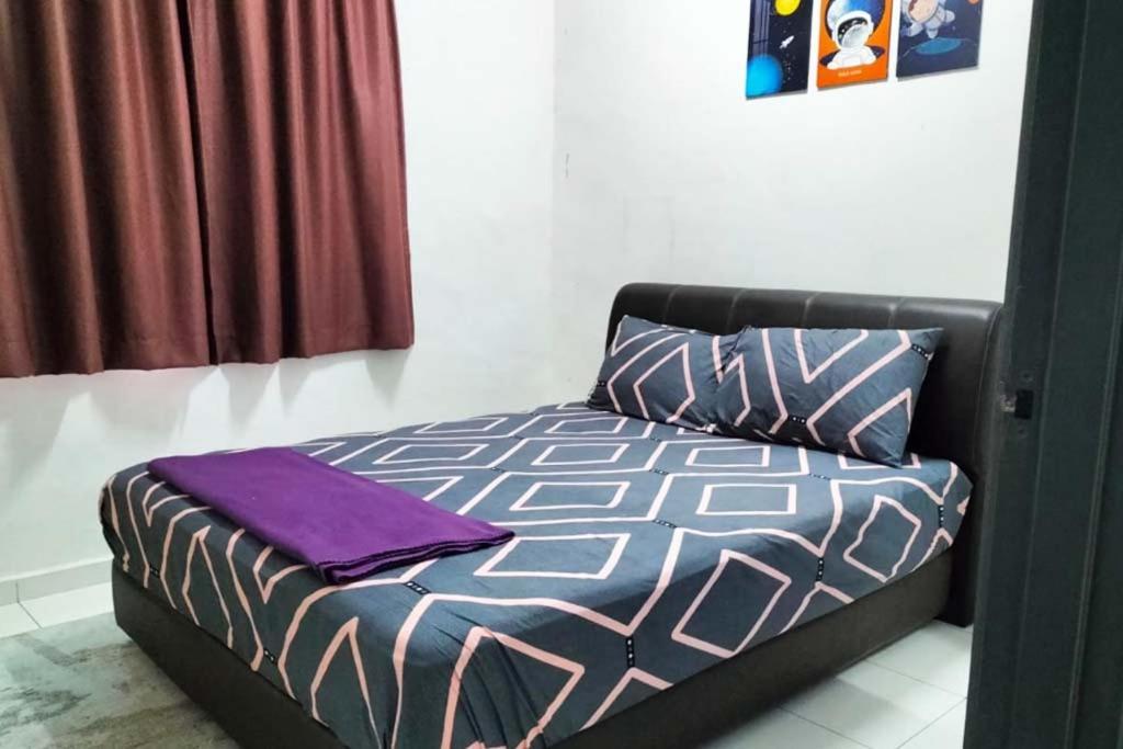 Iris 55 Corner Lot House Spacious Outdoor With Wi-Fi Johor Bahru Exterior foto